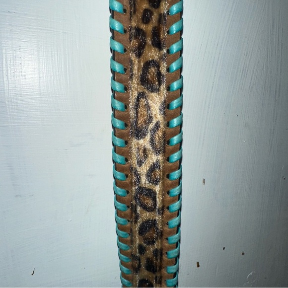 Ariat Leopard HOH Leather Belt with Turquoise Whip Stitch S: Small Length: 35.5” - Picture 9 of 9